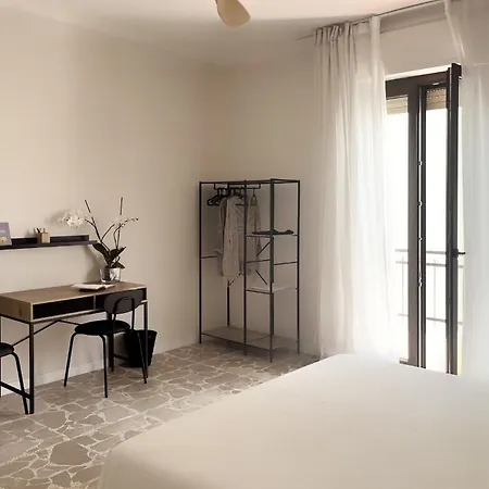 Leonardo Da Vinci Rooms